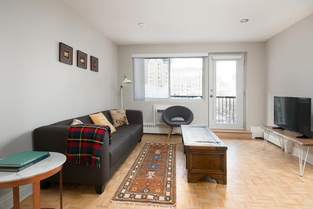 Bold Downtown By Sonder
