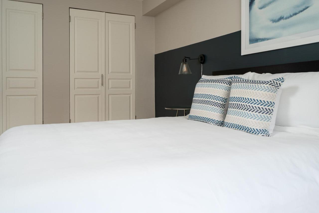 Bold Downtown By Sonder Aparthotel
